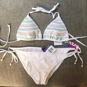 NWT Reef white bikini with gold and turquoise